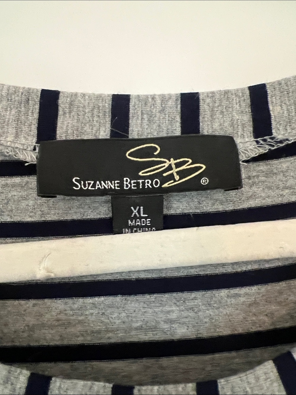 Suzanne Betro Women’s Gray with Black Stripes Short Sleeve Midi Dress Sz XL - Picture 2 of 15